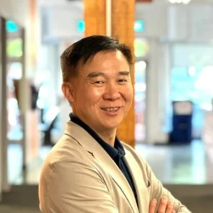 Steven Cheung - Digital Marketing Instructor